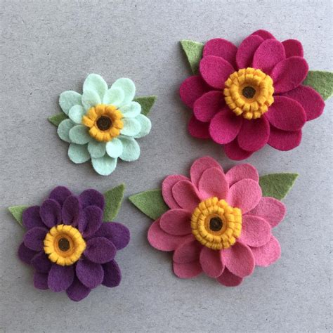 Pdf Pattern And Tutorial Felt Flower Pattern With Rounded Petals And