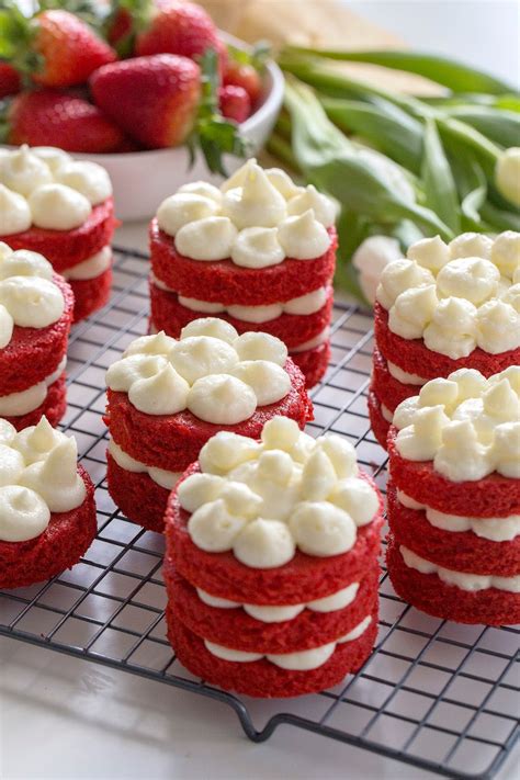 Weekends In The Kitchen Mini Red Velvet Cakes In English