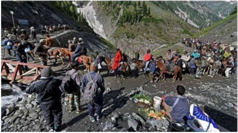 In 22 Days Pilgrim Numbers Break Last Year S 60 Day Long Amarnath Yatra Record India News