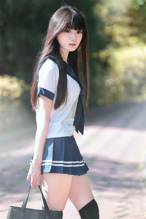 中国のヌードモデル 若い女の子のポルノ写真、18歳の女の子の写真