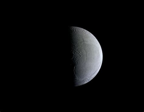 Here Are The Best Shots From Cassinis Flybys Of Enceladus Wired
