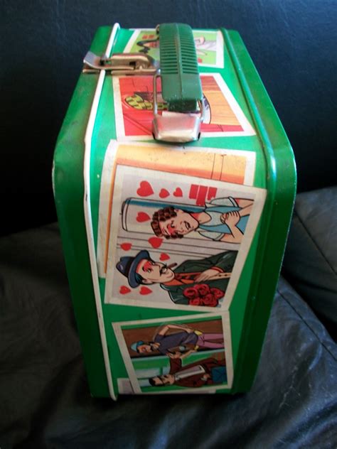 BRUJOLANDIA juguetes de epoca: antigua lunchera aladdin del chavo del 8