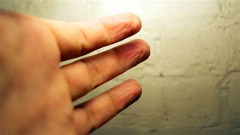Wrinkly Fingers Evolved To Help You Grip Wet Objects Finger Meaning