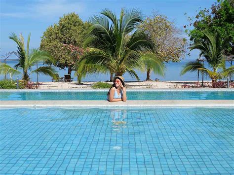 Oyo 969 pantai view labuan. Sylvia Hotel Labuan Bajo Gratis Main Kano — Travel Diary ...