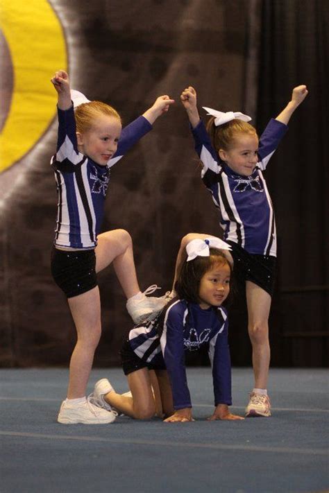 Cheerleading Stunt Cheer Routines Youth Cheer