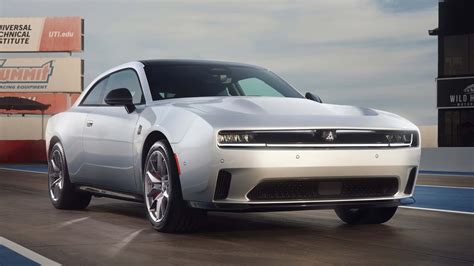 2024 Dodge Charger Daytona Ev This Is It Motor News Magazine