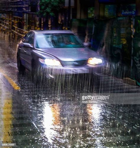 Driving In The Rain Photos And Premium High Res Pictures Getty Images