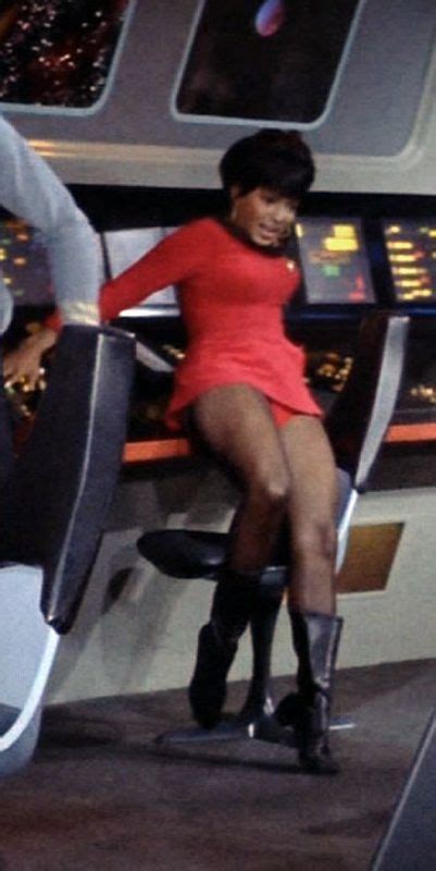 Nichelle Nichols Nude Star Trek Actors Star Trek Outfits Star Trek