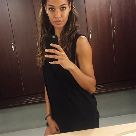 The Bathroom Mirror Selfie Joan Smalls S Selfies POPSUGAR Latina