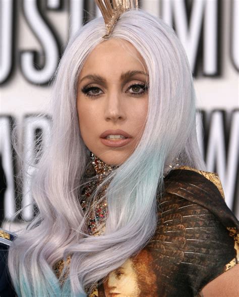 Pictures Celebrities With Gray Hair Lady Gaga Gray