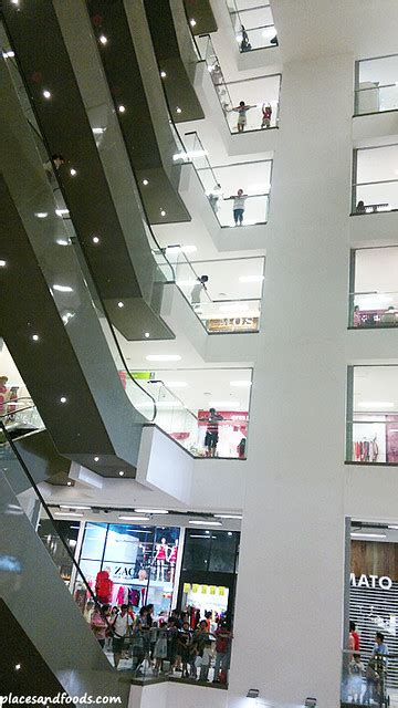 Kenanga wholesale city is kuala lumpur's first wholesale fashion mall. Kenanga Wholesale City (何清园时装城) Shopping Center Kuala Lumpur