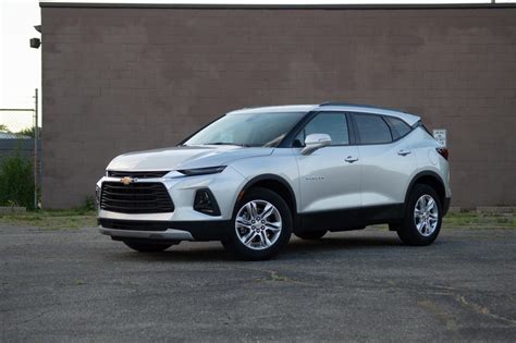 2020 Chevy Blazer Is Gms Sharpest Looking Suv Yet Cnet