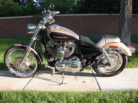 2005 Harley-Davidson® XL1200C Sportster® 1200 Custom (Two ...