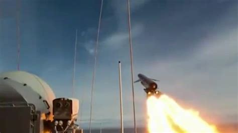 روسيا تنجح في اختبار إطلاق صاروخ تسيركون الأسرع من الصوت من غواصة نووية