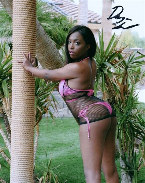 Daya Knight In A Pink Bikini Adult Model Signed 8x10 Photo Coa Proof