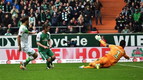 This is the page for the 2. Bundesliga | Spielbericht SV Werder Bremen - VfL Wolfsburg ...