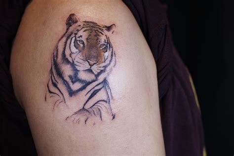 Tiger Tattoo Instagram Vinktattoohk 12 Tattoos Dope Tattoos Unique
