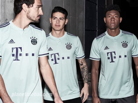 Camiseta suplente Adidas del Bayern Munich 2018/19