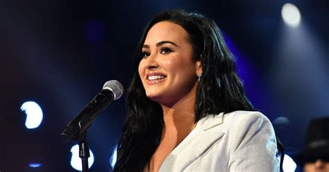 On may 19, 2021, lovato announced that they were gender nonbinary and their shift to using singular they pronouns. Demi Lovato Fans Furious After The Singer Teases Working On A New Political Song
