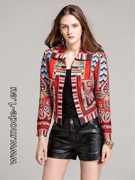 Check spelling or type a new query. Kurze Damen Jacke mit Muster | Jeansjacke damen, Modestil ...