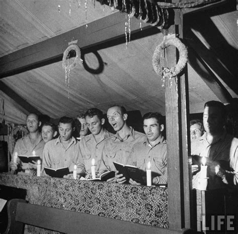 See How Us Soldiers Celebrate Christmas During World War Ii ~ Vintage