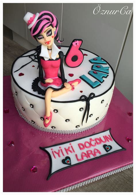Hello, ich habe zuerst einen. Monster High | Fondant