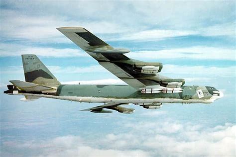 Pin By Lonnie Quick On Military B 52 Stratofortress Air Force Us