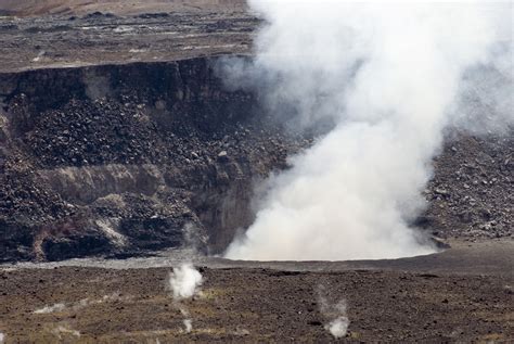Free Stock Image Of Halemaumau Crater