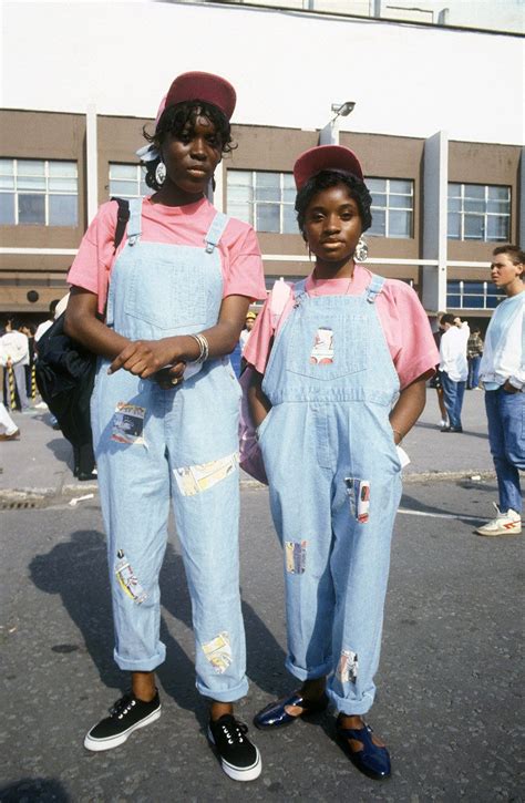 28 Stunning Photos Of London Street Style Through The Decades London