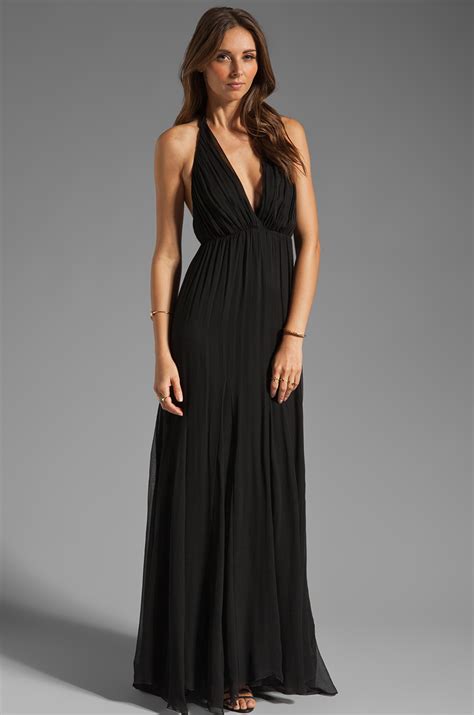 They show off your beautiful collarbones and help steer the attention away from other parts of your body that you would rather not flaunt. Lyst - Alice + olivia Alberta Long Halter Dress in Black