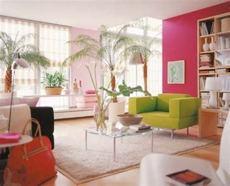 Magazines are shipped by publisher and they may face delays due to current disruption. Bright Miami-style living room | Rooms home decor, Home ...