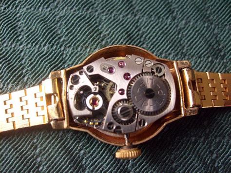 Online shopping at a cheapest price for automotive, phones & accessories, computers & electronics, fashion, beauty & health, home & garden, toys & sports, weddings & events and more; Troc Echange Montre Lip or femme sur France-Troc.com