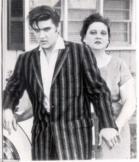 Elvis Presleys Smothering Mother Could Have Been The Cause Of His Self