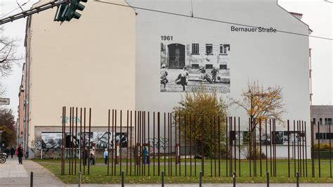 Berlin Wall Memorial Museum Review Condé Nast Traveler