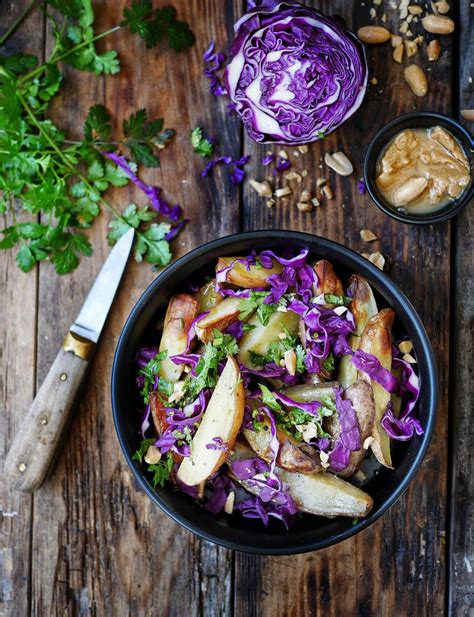 Idée recette pour chou rouge ? Salade pommes de terre et chou rouge | Recette | Salade ...