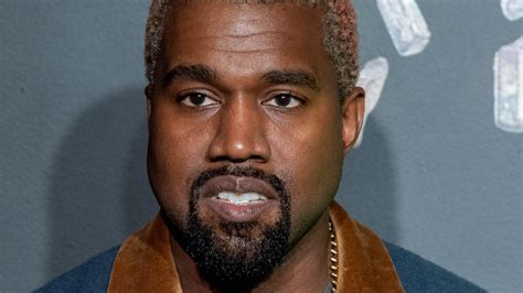 Kanye Wests Bizarre Sex Demand Of Campaign Staff Revealed The Courier Mail