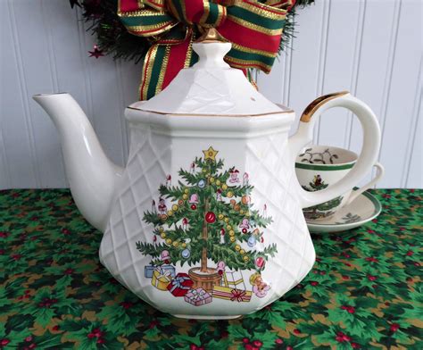 Teapot Christmas Tree Large Tea Pot Holiday Tea Party 1970s Holiday Te