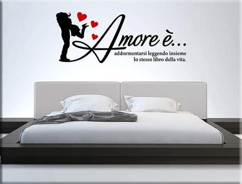 La camera da letto è il luogo dedicato al riposo e al relax: ADESIVI MURALI FRASE AMORE ARREDO LETTO | Adesivi murali ...
