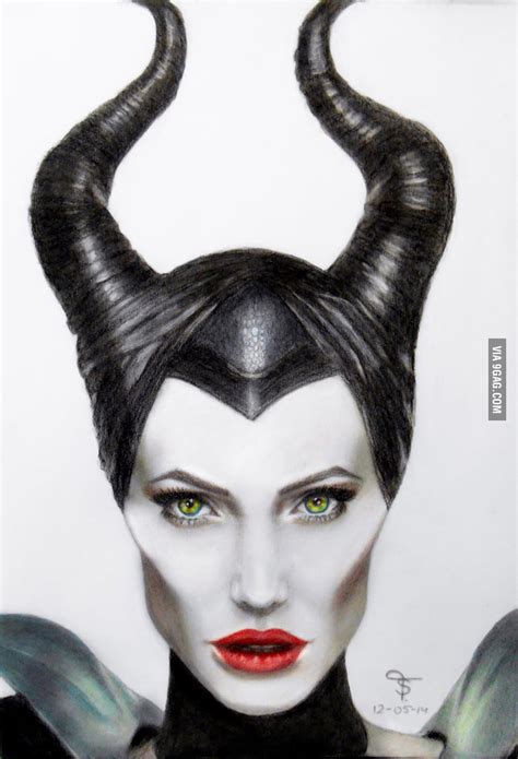 Here Is My Finished Pencil Drawing Of Maleficent 9gag