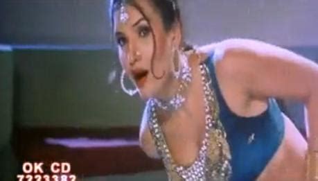 Sexy Resham Hot Mujra Song Pakistani Movie Lollywood Vip Mujra