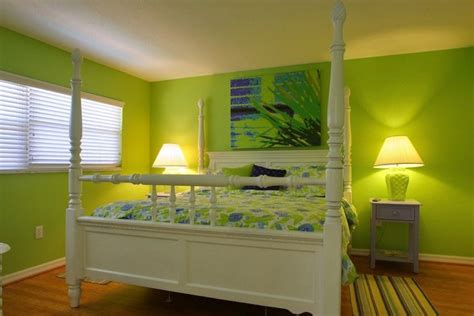 Pin By Diane Tufts On For The Home Lime Green Bedrooms Bedroom Green