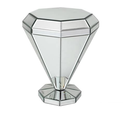 Fab glass and mirror is always innovative and leads the industry with its new introductions in glass items with an order of diamond wall mirrors, you can make a lot of difference to the room where you have hanged it with hooks. 20 Best Small Diamond Shaped Mirrors | Mirror Ideas