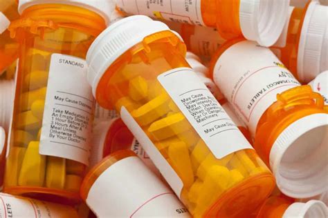 Prescription Painkillers: How to Treat Painkiller Addiction