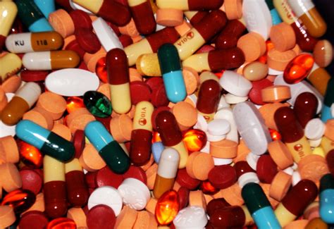 Pills | Pics4Learning