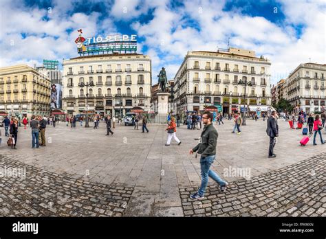 Puerta Del Sol Banque De Photographies Et D’images à Haute Résolution Alamy