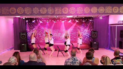 Magic Mike Group Lap Dance Make You Sweat Saturday Show Youtube
