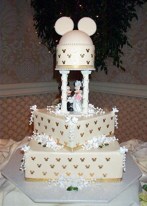 The Sensational Cakes Elegant White Mickey Theme Design Cake Concept