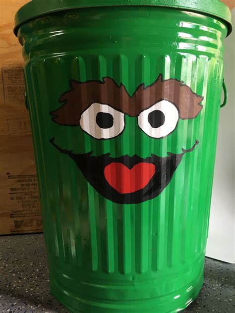 Oscar The Grouch Garbage Can I Gave New Life To An Old Metal Trash