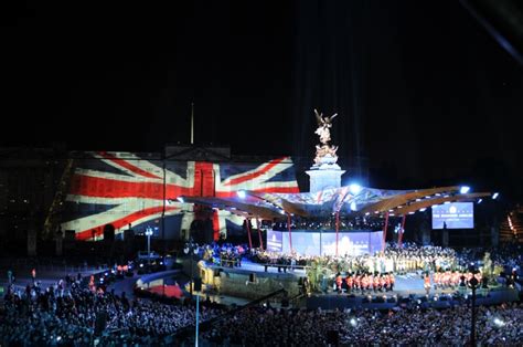 Wysiwyg At The Queens Diamond Jubilee Concert Live Productiontv
