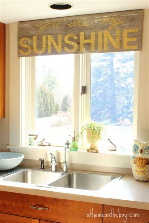 26 Best Farmhouse Window Treatment Ideas For Your Home Home Kitchens